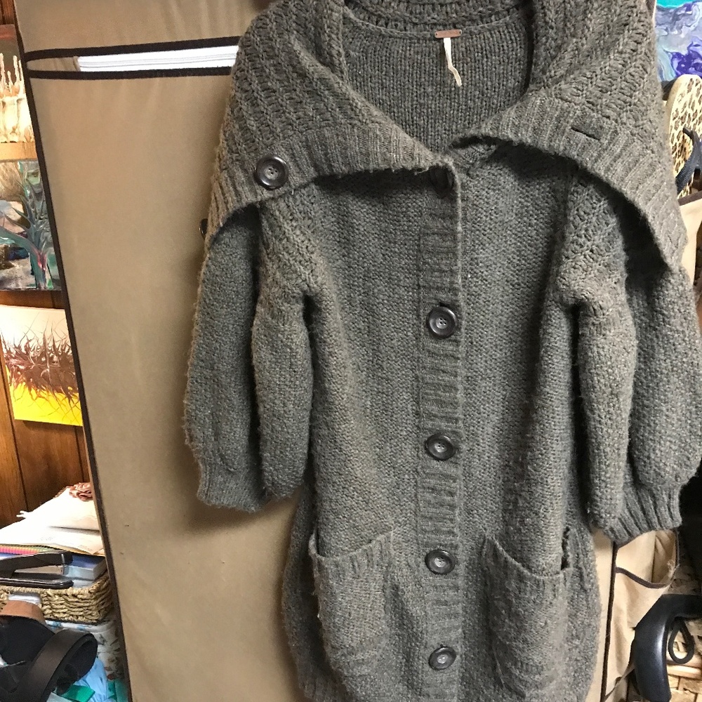 Free People sweater